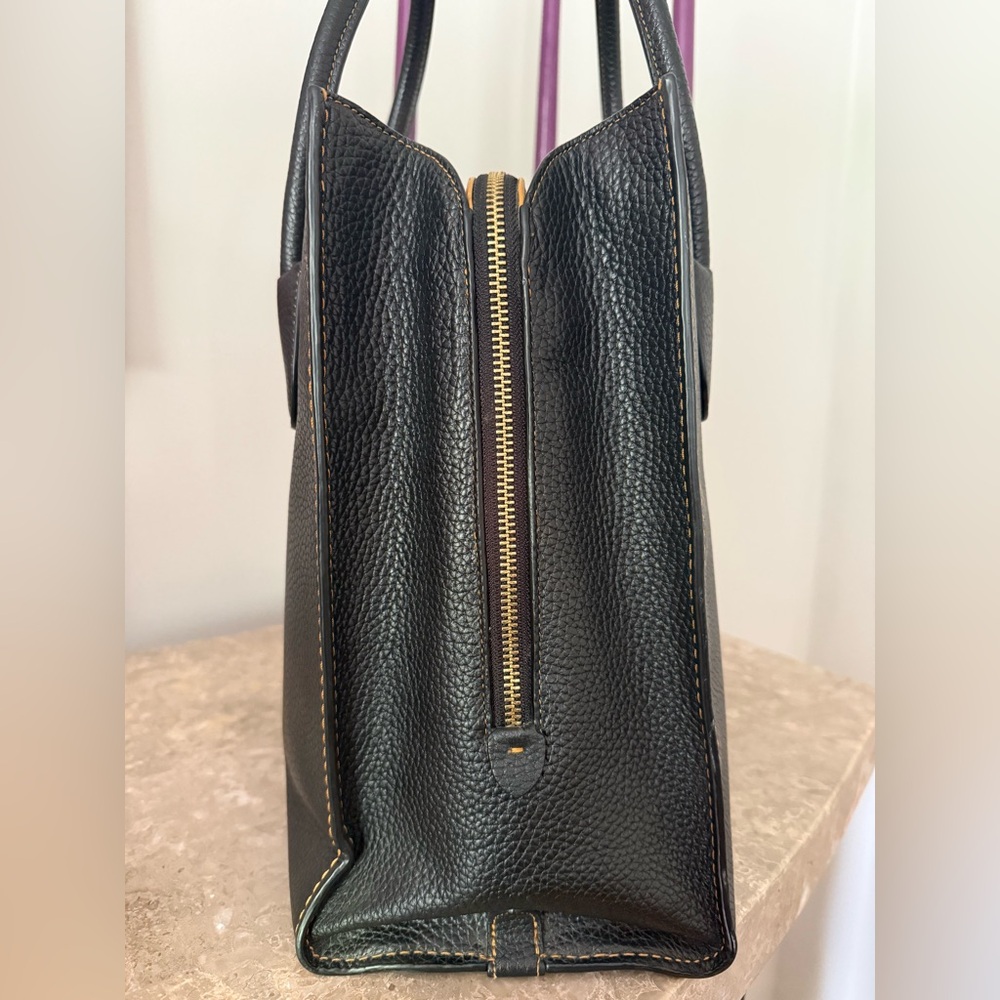 Coach Cashin Carry Tote 29 (D2081-879) - Picture 4 of 15